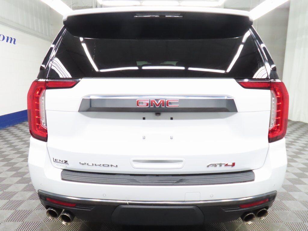 2024 GMC Yukon AT4 4WD 7 Passenger Fond du Lac WI