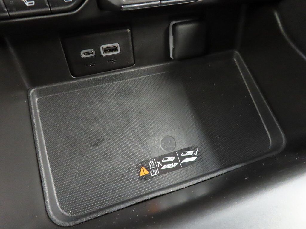 2024 GMC Yukon AT4 4WD 7 Passenger Fond du Lac WI