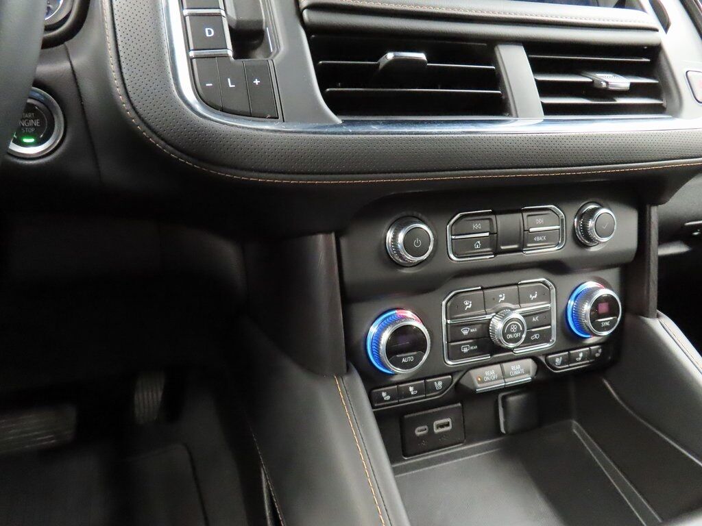 2024 GMC Yukon AT4 4WD 7 Passenger Fond du Lac WI