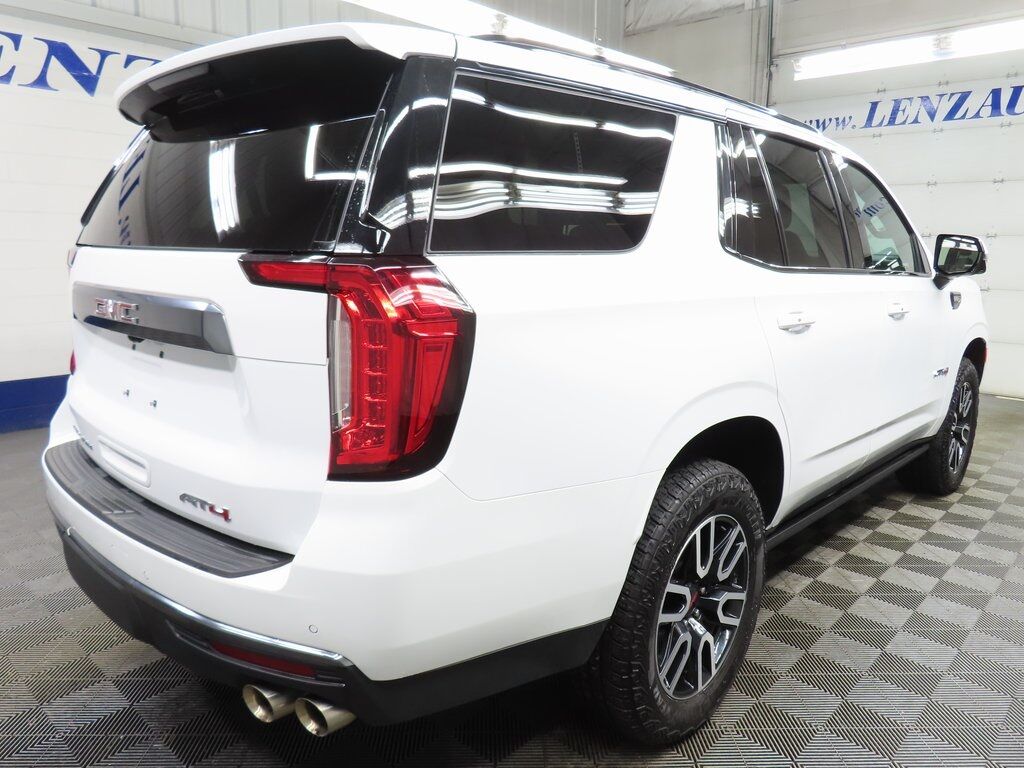 2024 GMC Yukon AT4 4WD 7 Passenger Fond du Lac WI