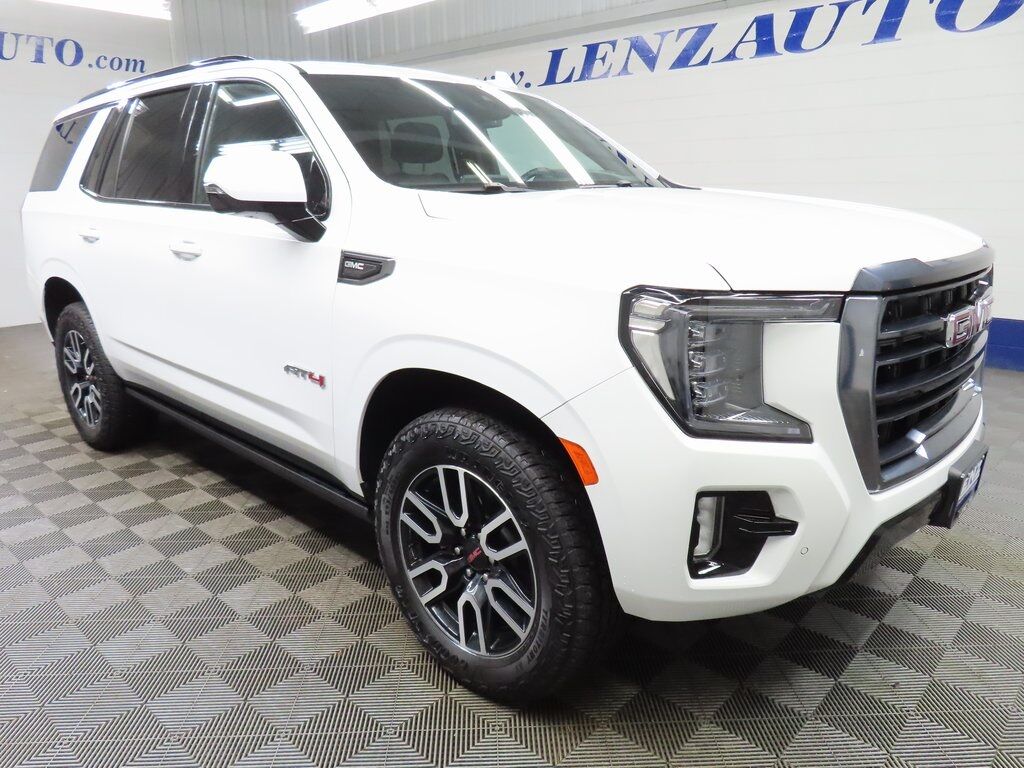 2024 GMC Yukon AT4 4WD 7 Passenger Fond du Lac WI