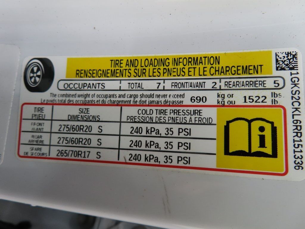 2024 GMC Yukon AT4 4WD 7 Passenger Fond du Lac WI