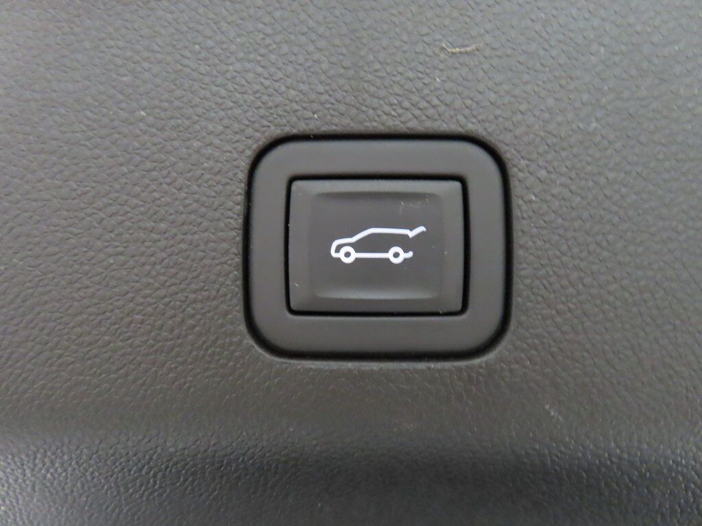 2024 GMC Yukon AT4 4WD 7 Passenger Fond du Lac WI