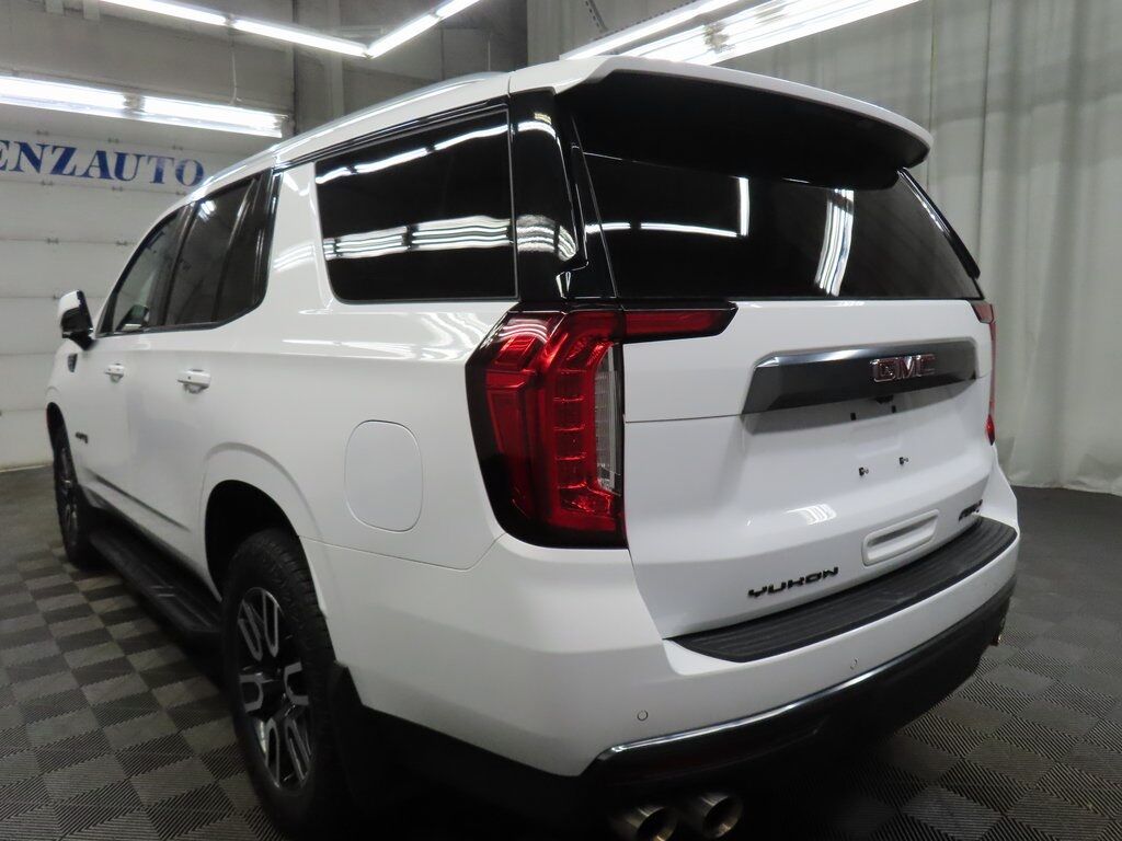 2024 GMC Yukon AT4 4WD 7 Passenger Fond du Lac WI