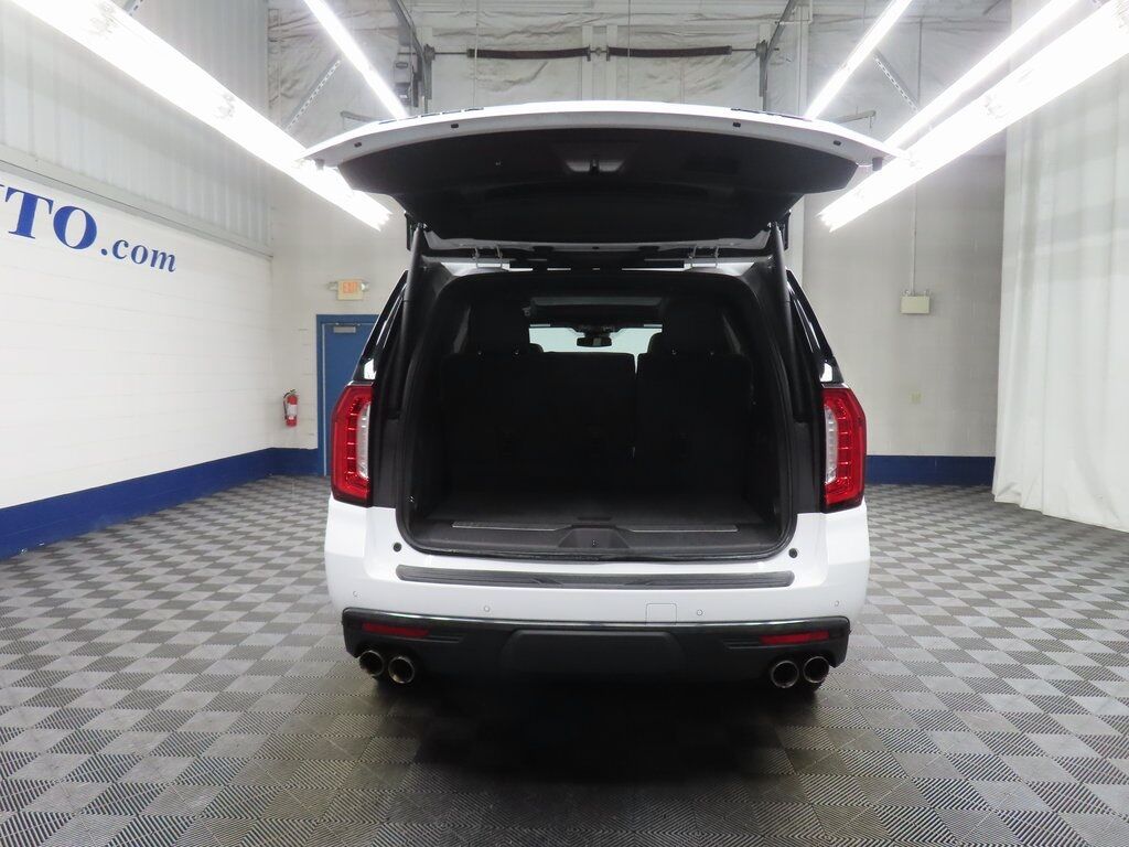 2024 GMC Yukon AT4 4WD 7 Passenger Fond du Lac WI