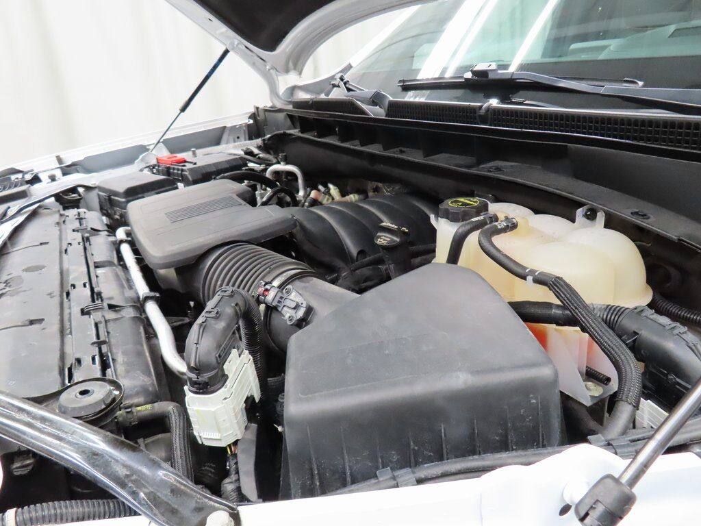 2024 GMC Yukon AT4 4WD 7 Passenger Fond du Lac WI