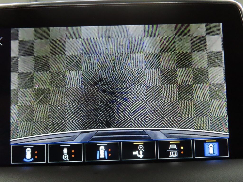 2024 GMC Yukon AT4 4WD 7 Passenger Fond du Lac WI