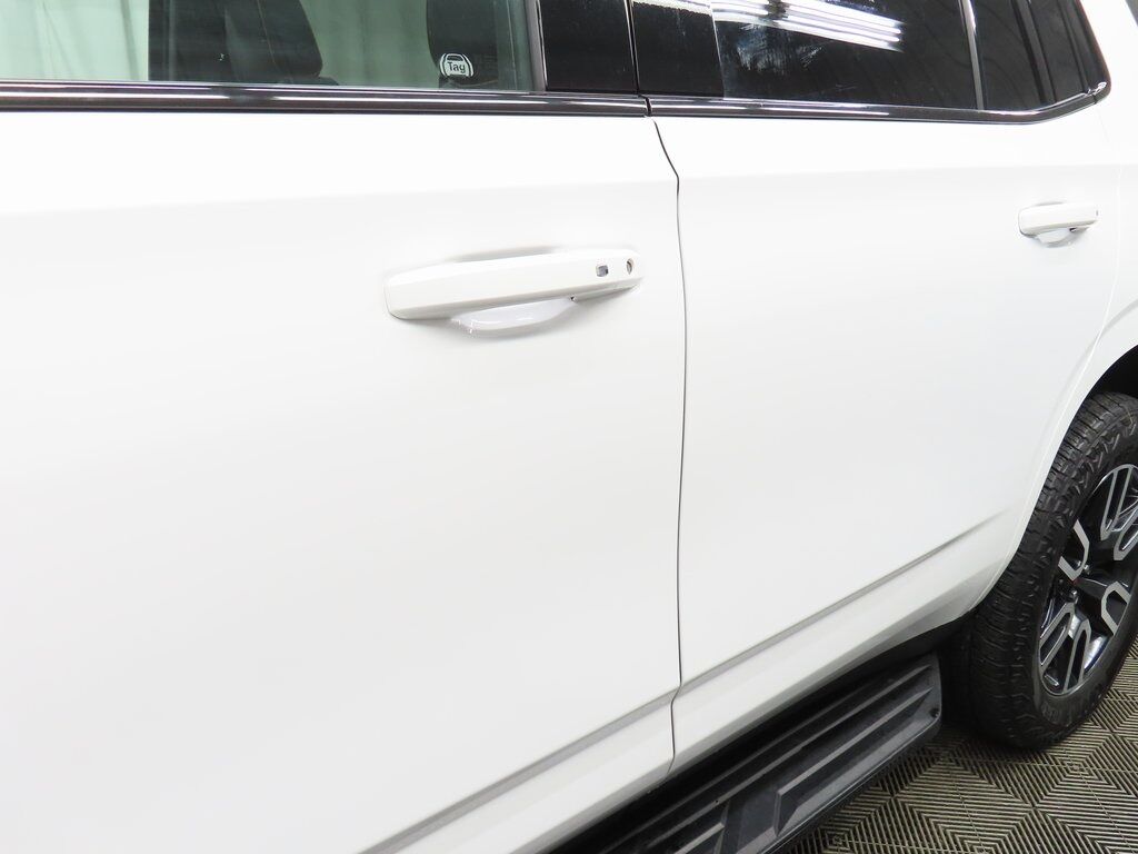 2024 GMC Yukon AT4 4WD 7 Passenger Fond du Lac WI