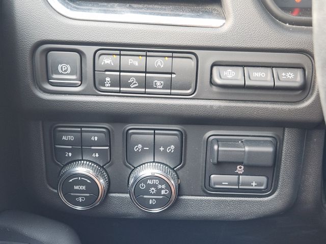 2024 GMC Yukon AT4 Grapevine TX