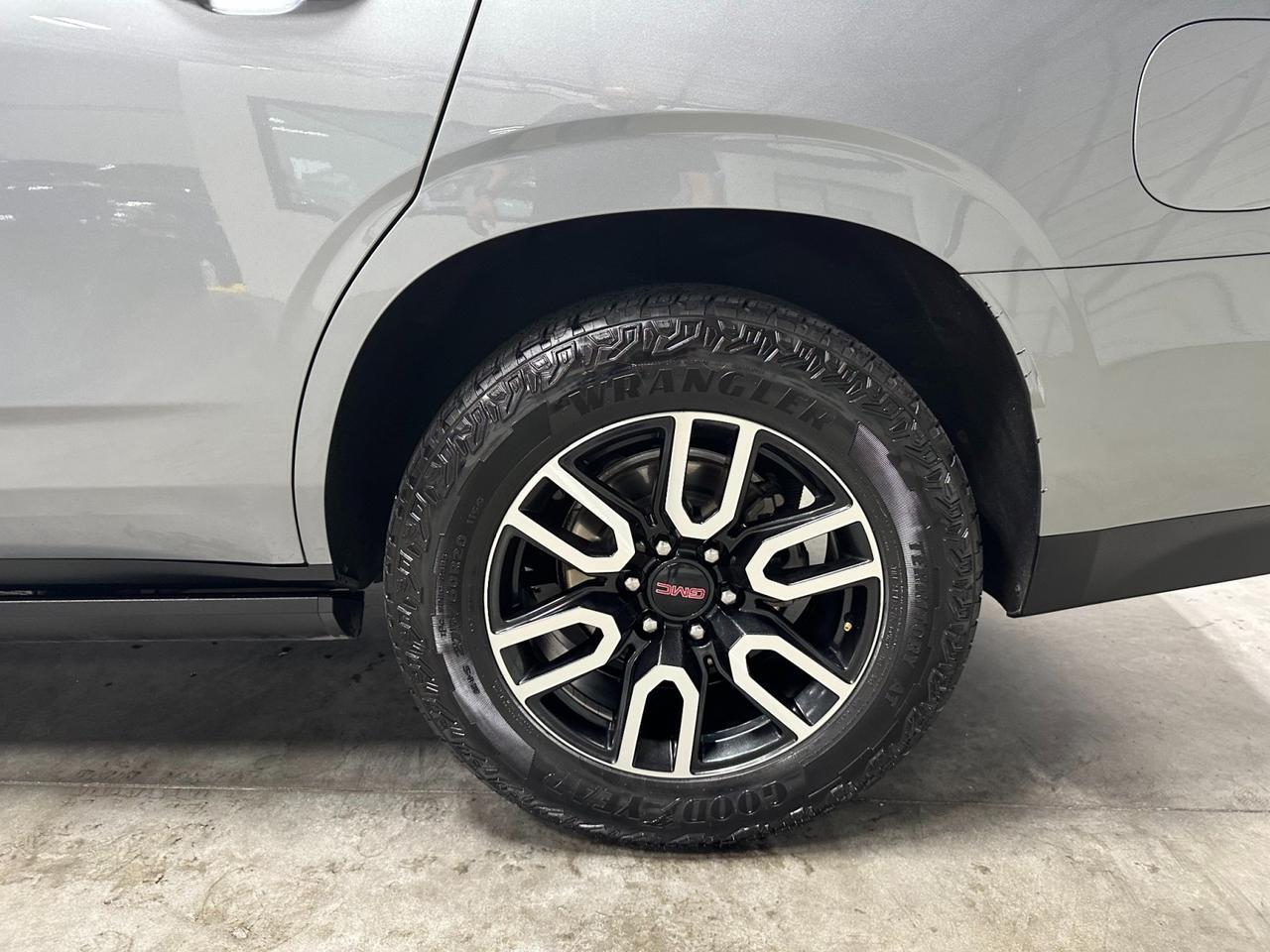 2024 GMC Yukon AT4 Houston TX