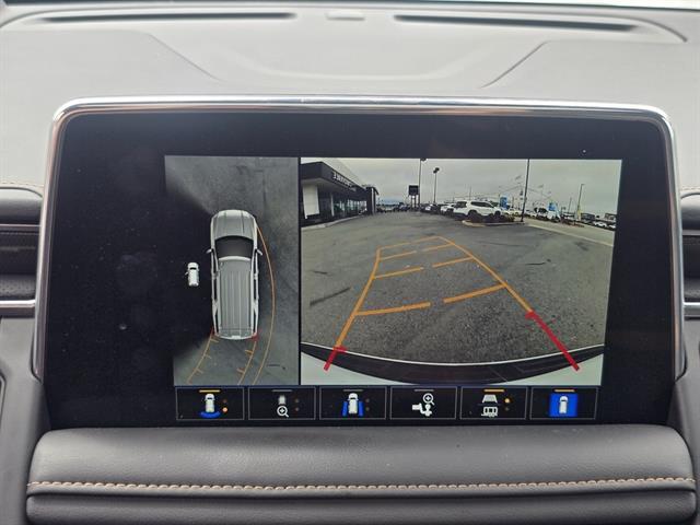 2024 GMC Yukon AT4 Seaside CA
