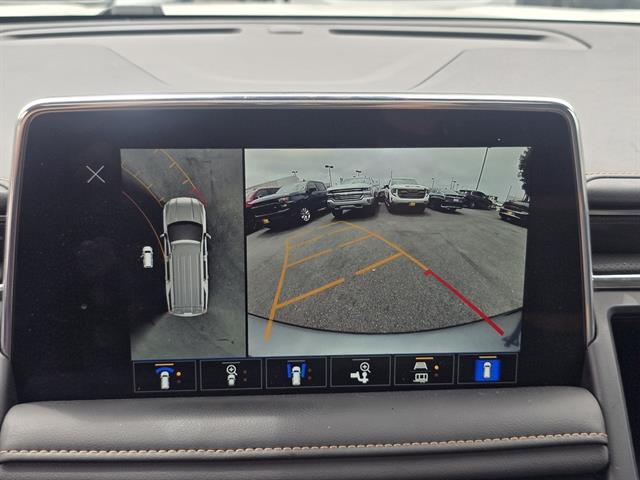 2024 GMC Yukon AT4 Seaside CA