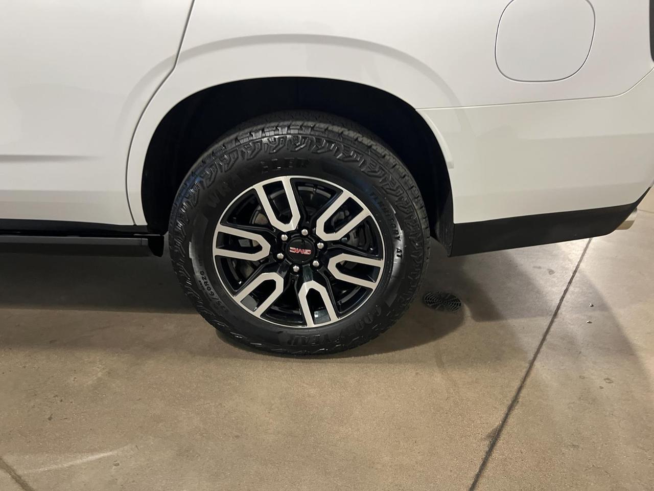 2024 GMC Yukon AT4 Parker CO