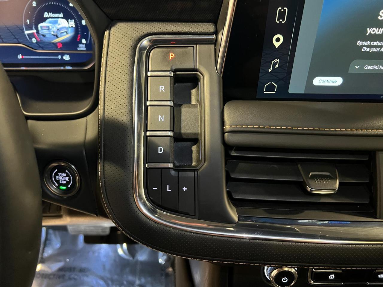 2024 GMC Yukon AT4 Parker CO
