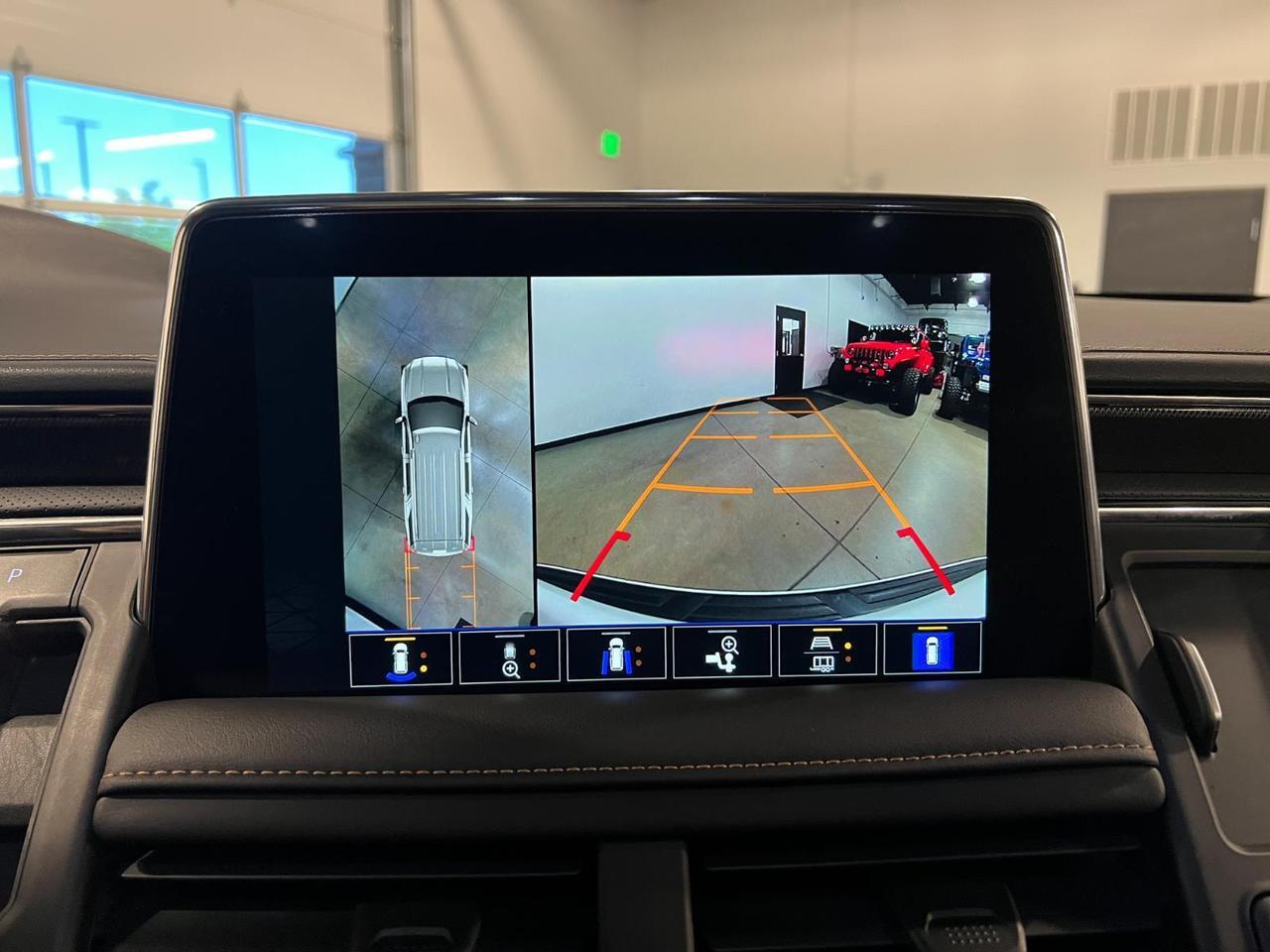 2024 GMC Yukon AT4 Parker CO