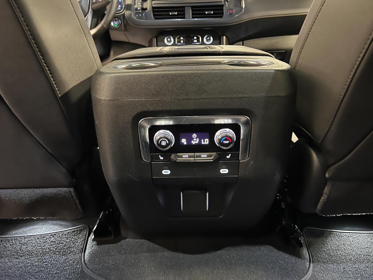 2024 GMC Yukon AT4 Parker CO