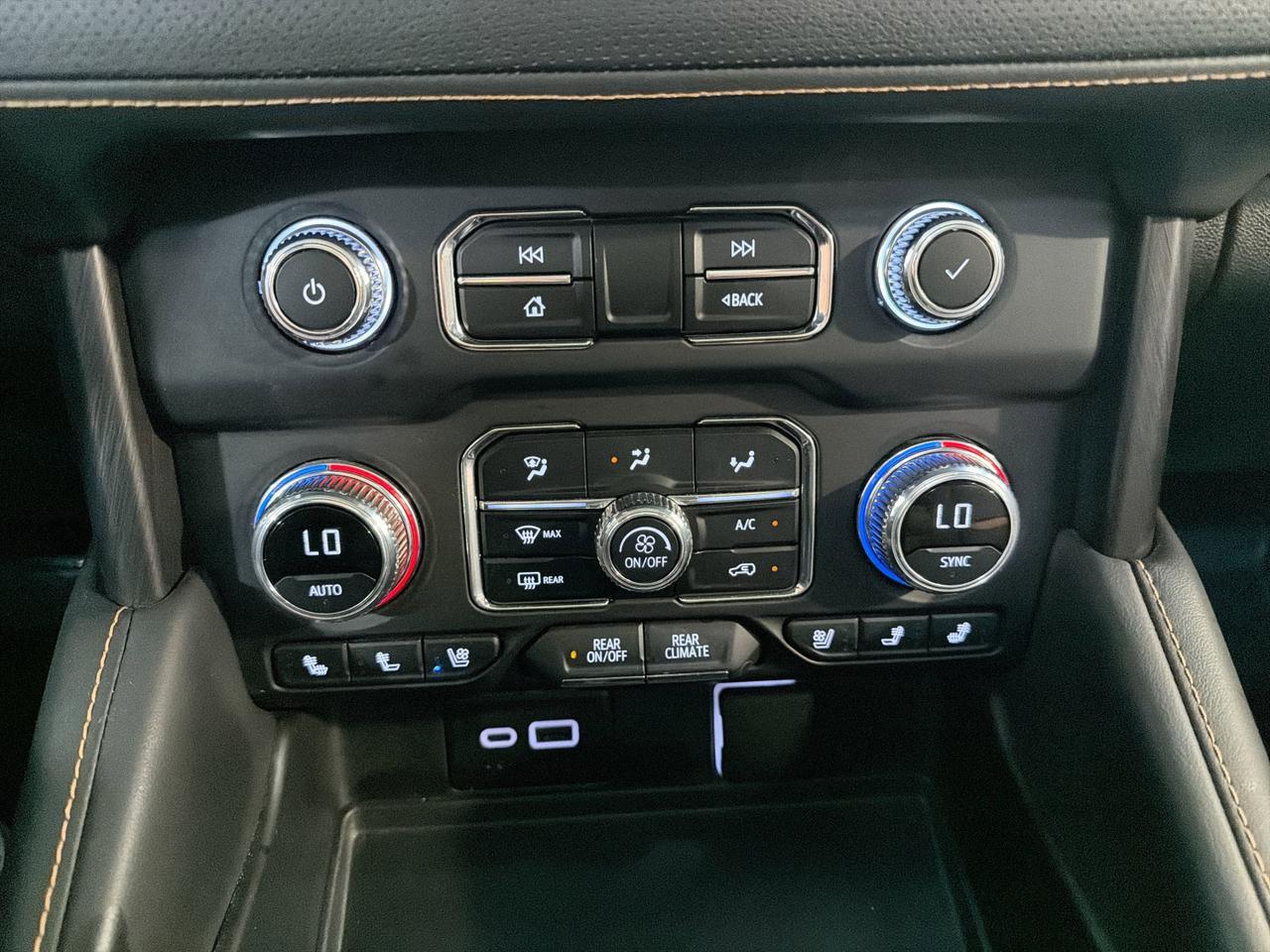 2024 GMC Yukon AT4 San Antonio TX