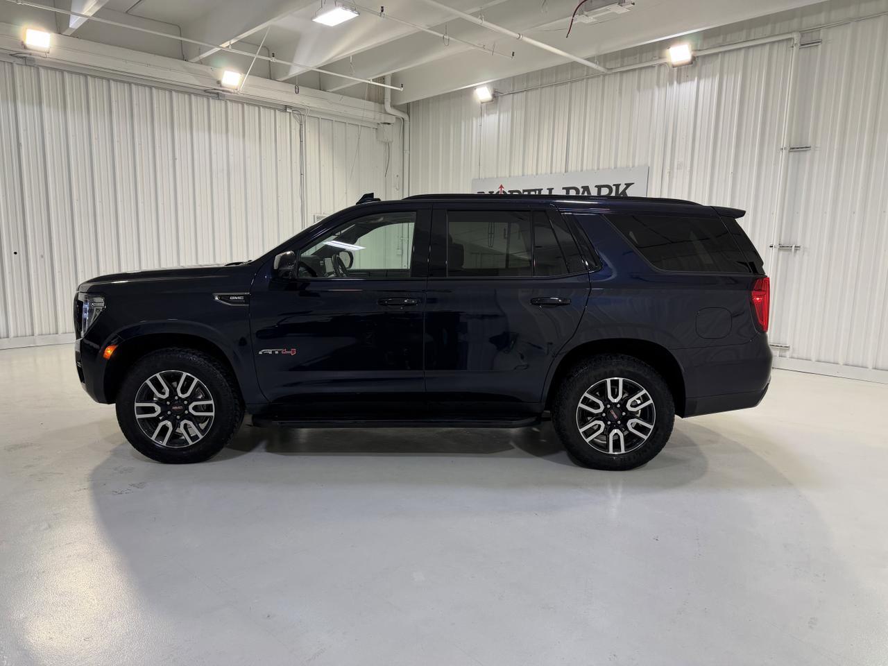 2024 GMC Yukon AT4