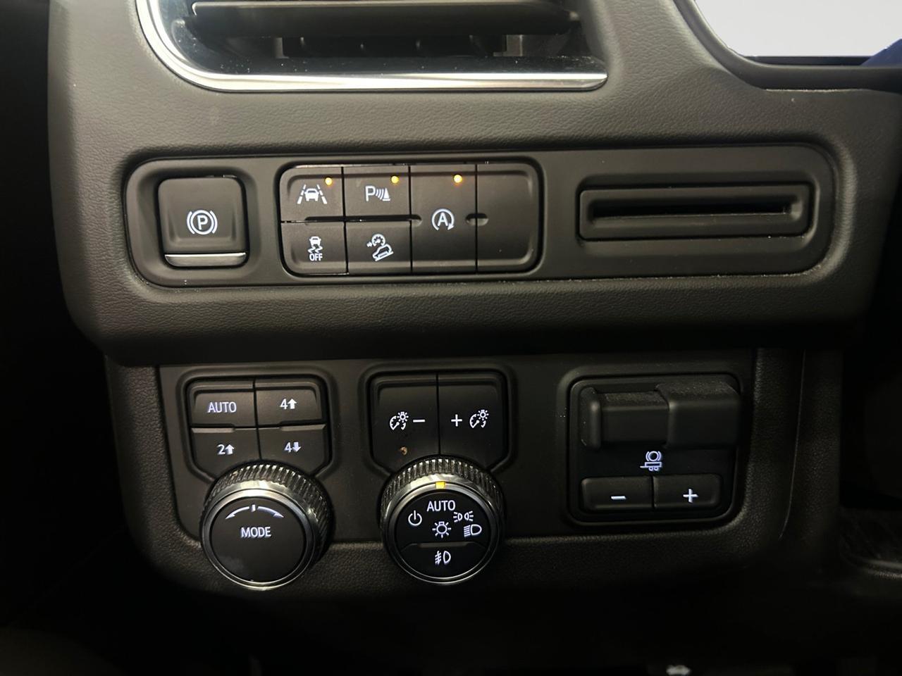 2024 GMC Yukon AT4 New Braunfels TX