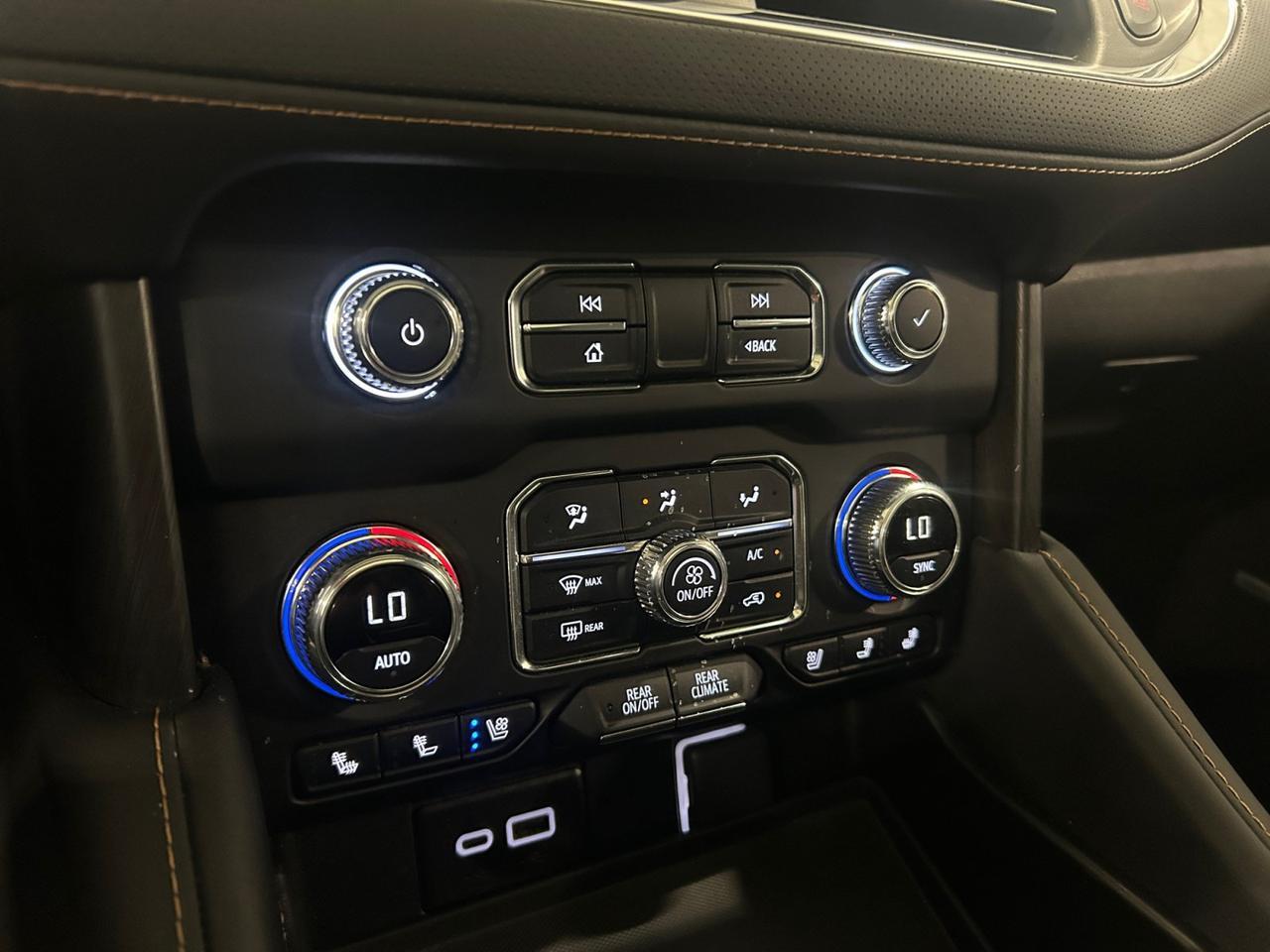 2024 GMC Yukon AT4 New Braunfels TX