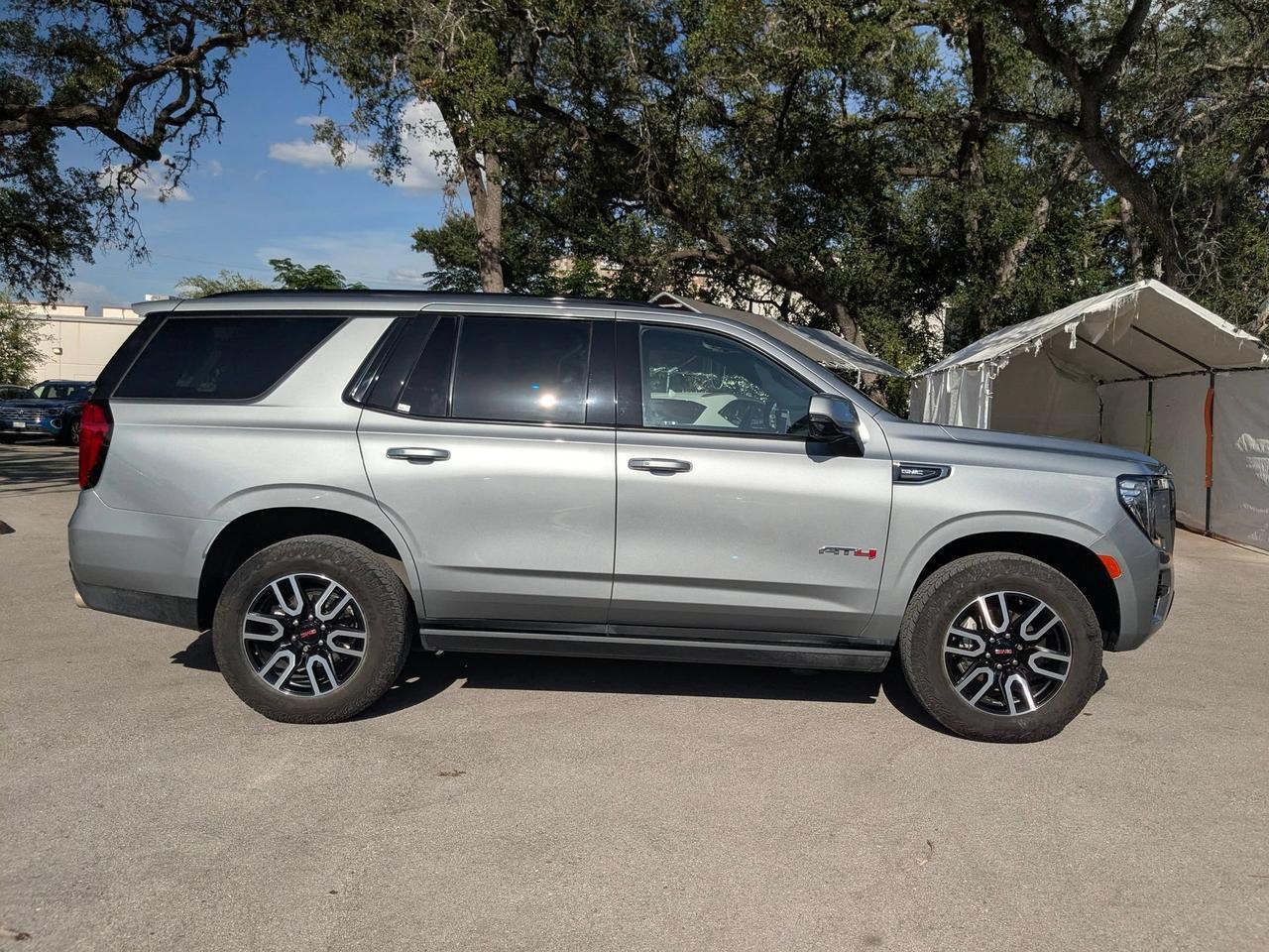 2024 GMC Yukon AT4