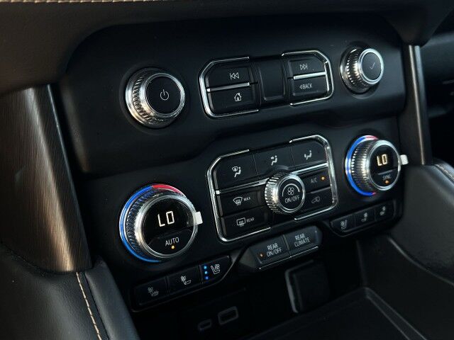 2024 GMC Yukon AT4 w/3rd Row Captain Seats & DVDs San Juan TX
