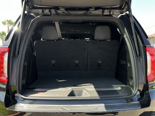 2024 GMC Yukon AT4 w/3rd Row Captain Seats & DVDs San Juan TX