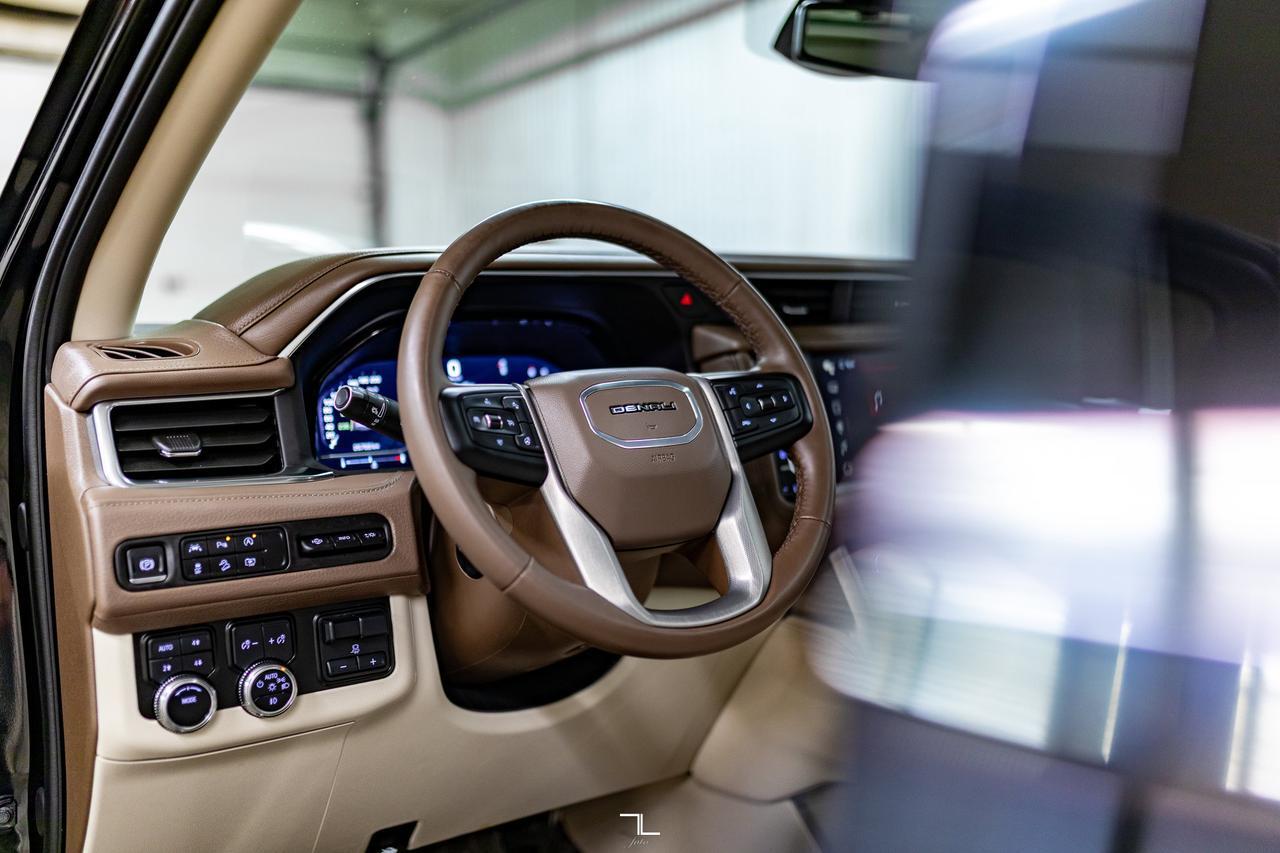 2024 GMC Yukon AWD Denali Leather Roof Nav BCam Red Deer AB