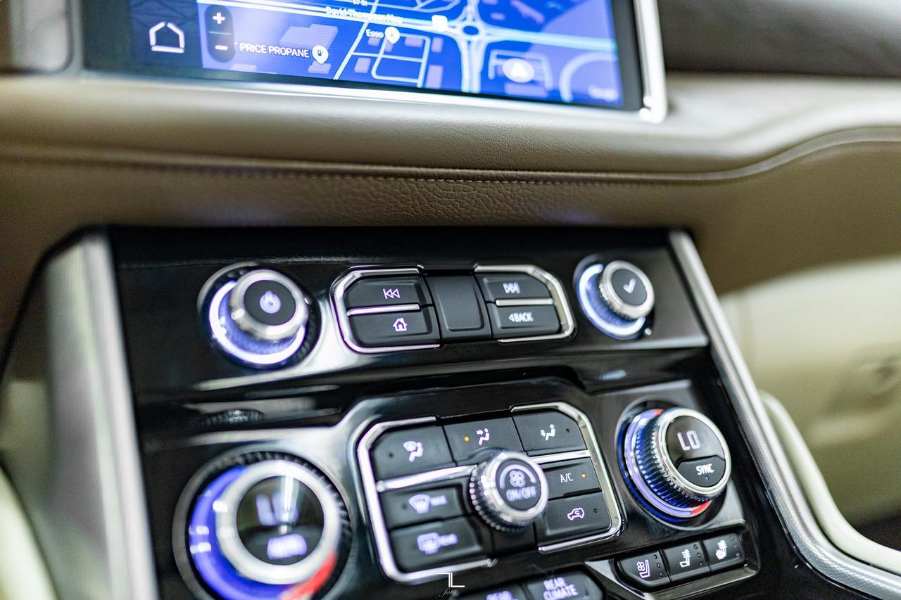 2024 GMC Yukon AWD Denali Leather Roof Nav BCam Red Deer AB