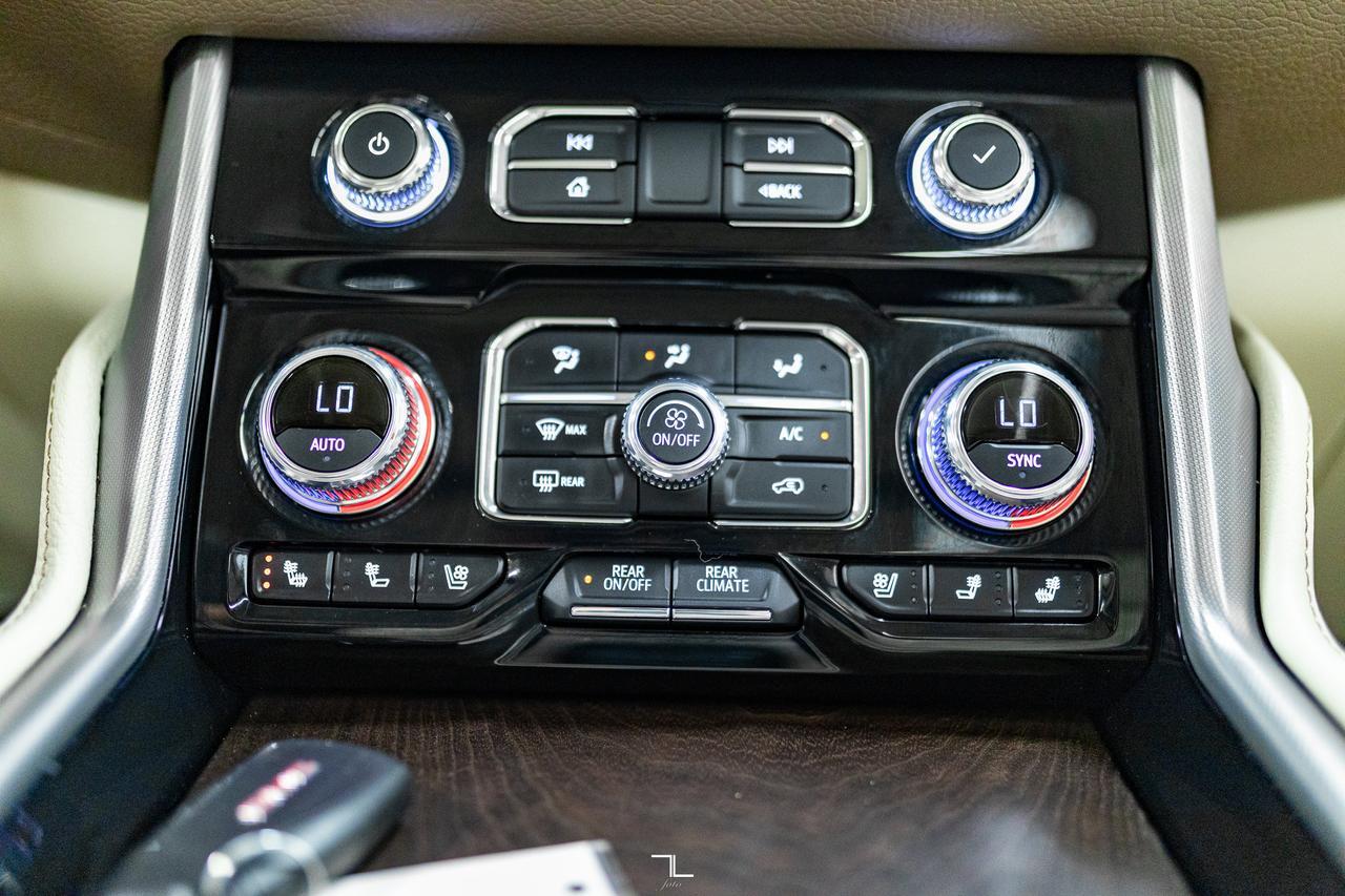 2024 GMC Yukon AWD Denali Leather Roof Nav BCam Red Deer AB