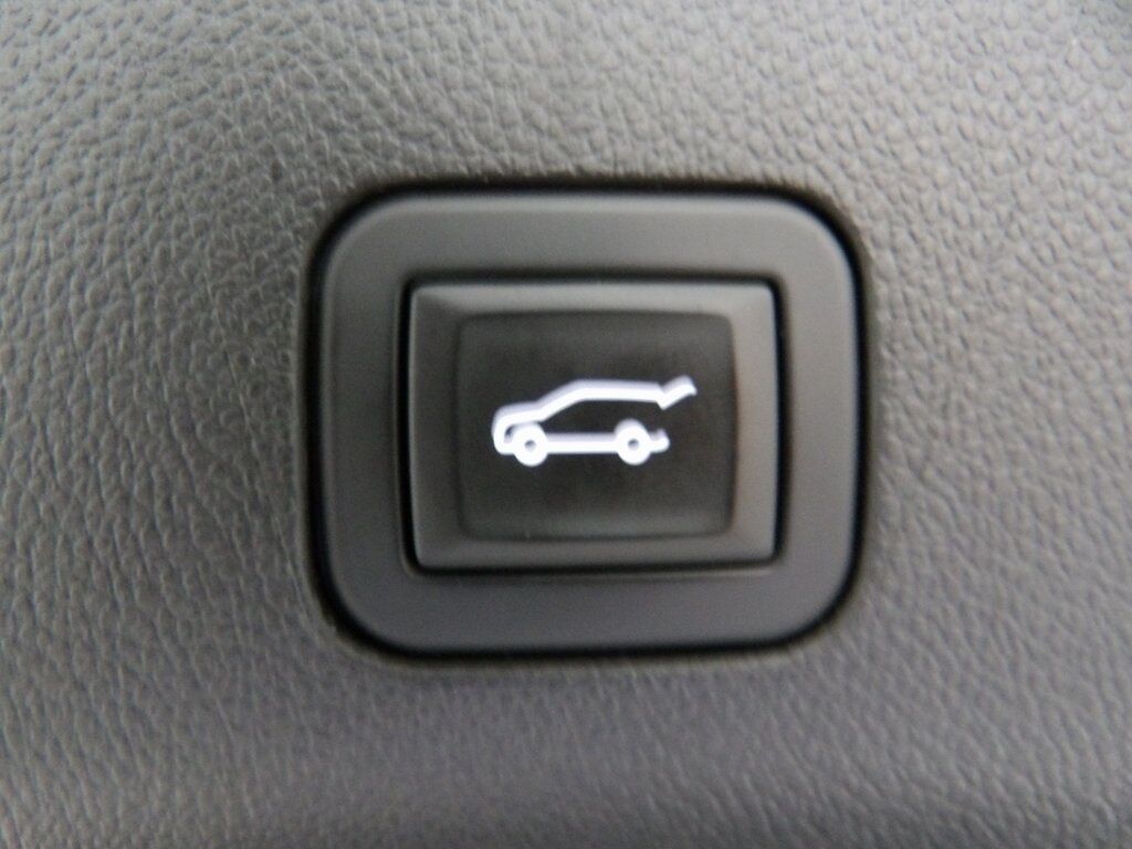 2024 GMC Yukon Denali 4WD 7 Passenger Fond du Lac WI