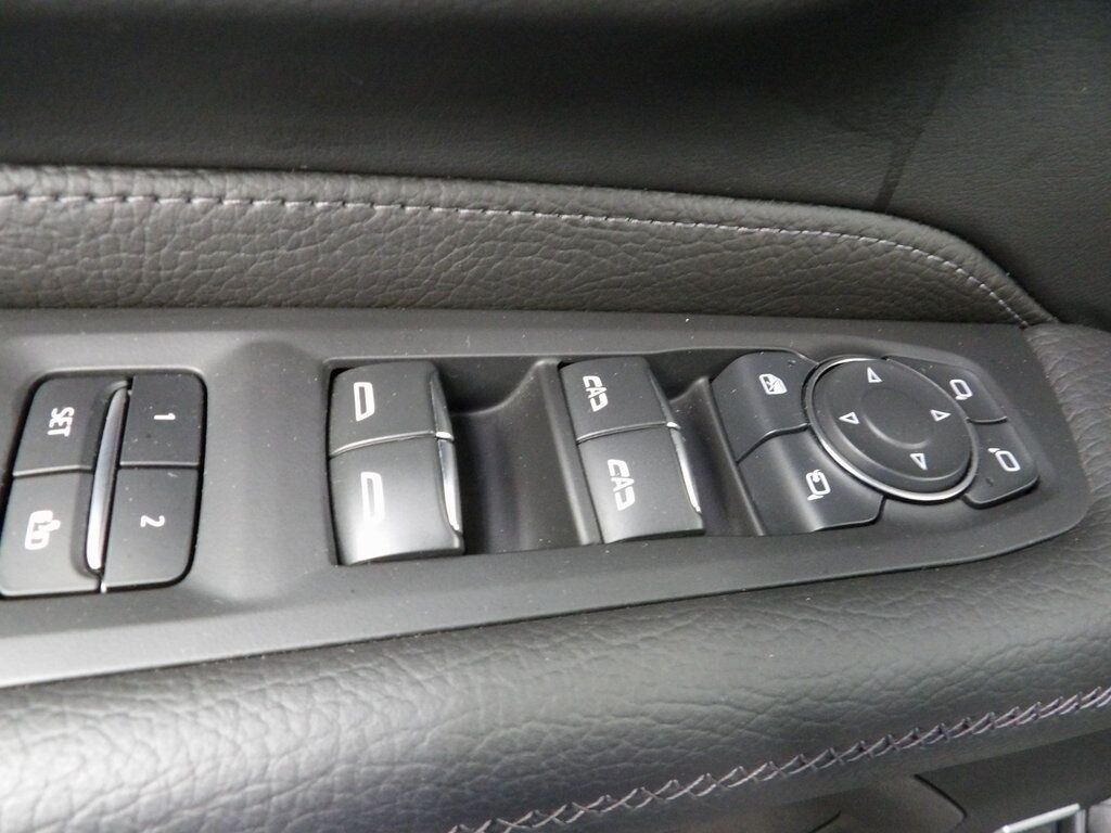 2024 GMC Yukon Denali 4WD 7 Passenger Fond du Lac WI