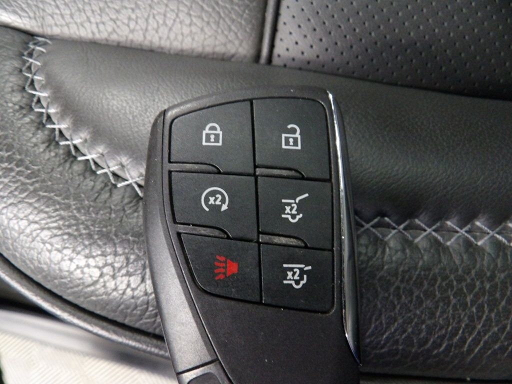 2024 GMC Yukon Denali 4WD 7 Passenger Fond du Lac WI