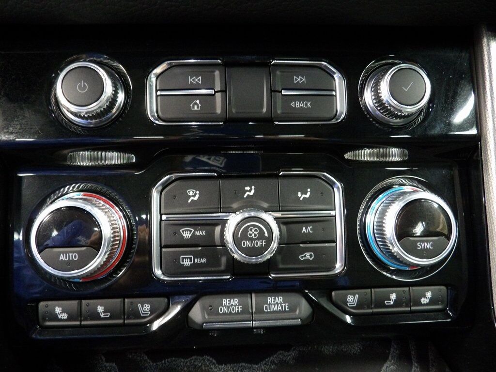 2024 GMC Yukon Denali 4WD 7 Passenger Fond du Lac WI