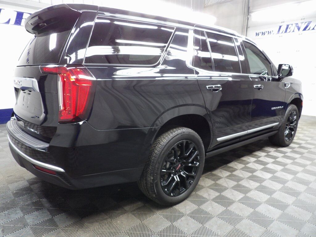 2024 GMC Yukon Denali 4WD 7 Passenger Fond du Lac WI