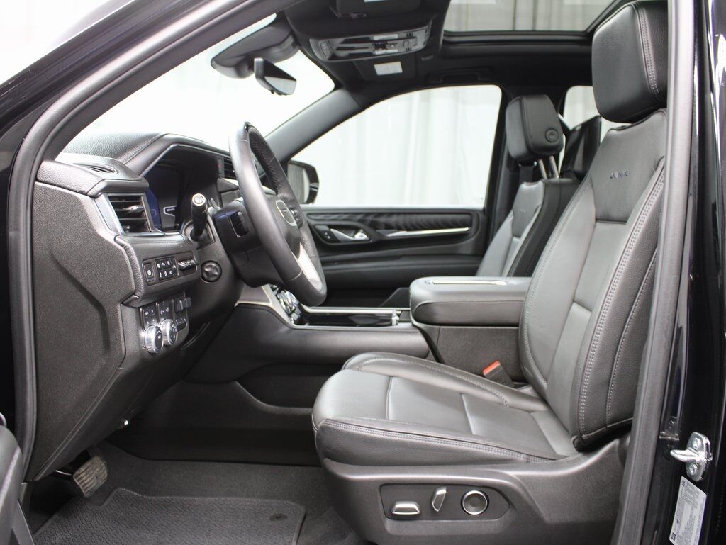 2024 GMC Yukon Denali 4WD Fond du Lac WI