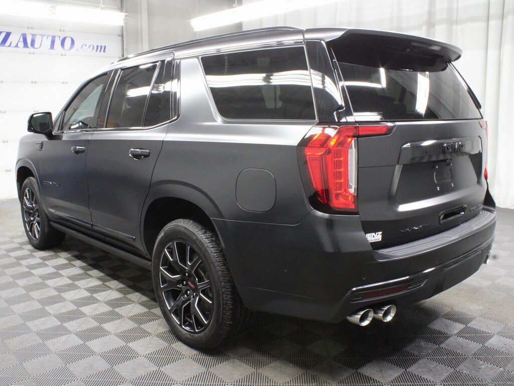 2024 GMC Yukon Denali 4WD Fond du Lac WI