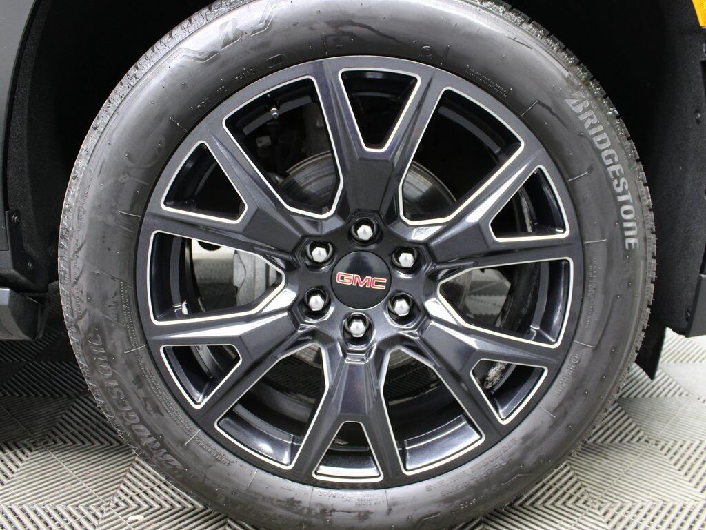 2024 GMC Yukon Denali 4WD Fond du Lac WI