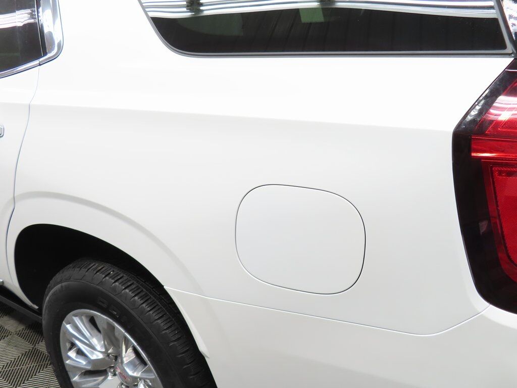 2024 GMC Yukon Denali 4WD Fond du Lac WI