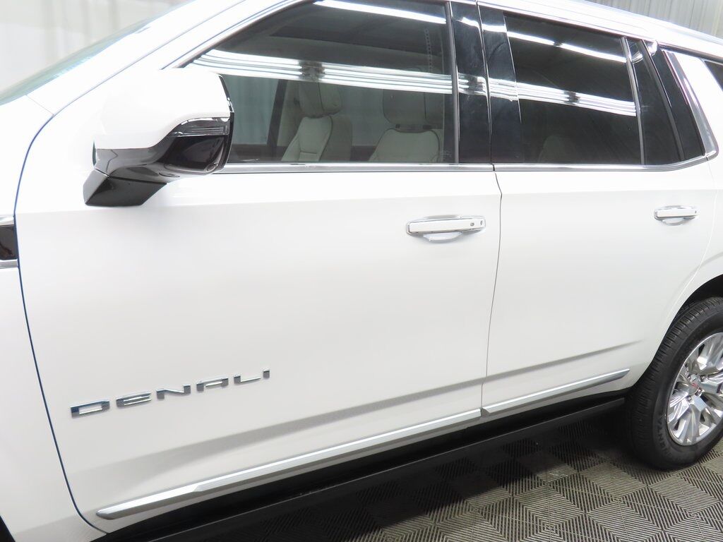 2024 GMC Yukon Denali 4WD Fond du Lac WI