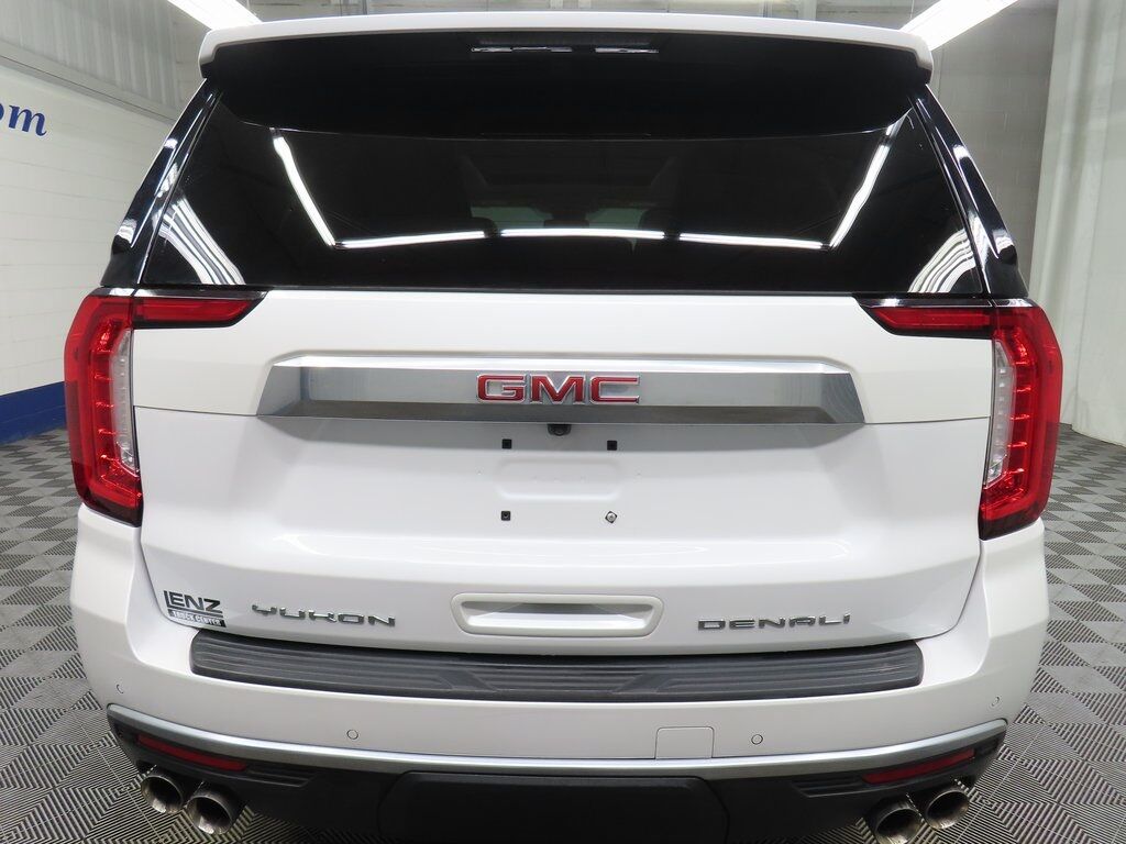 2024 GMC Yukon Denali 4WD Fond du Lac WI