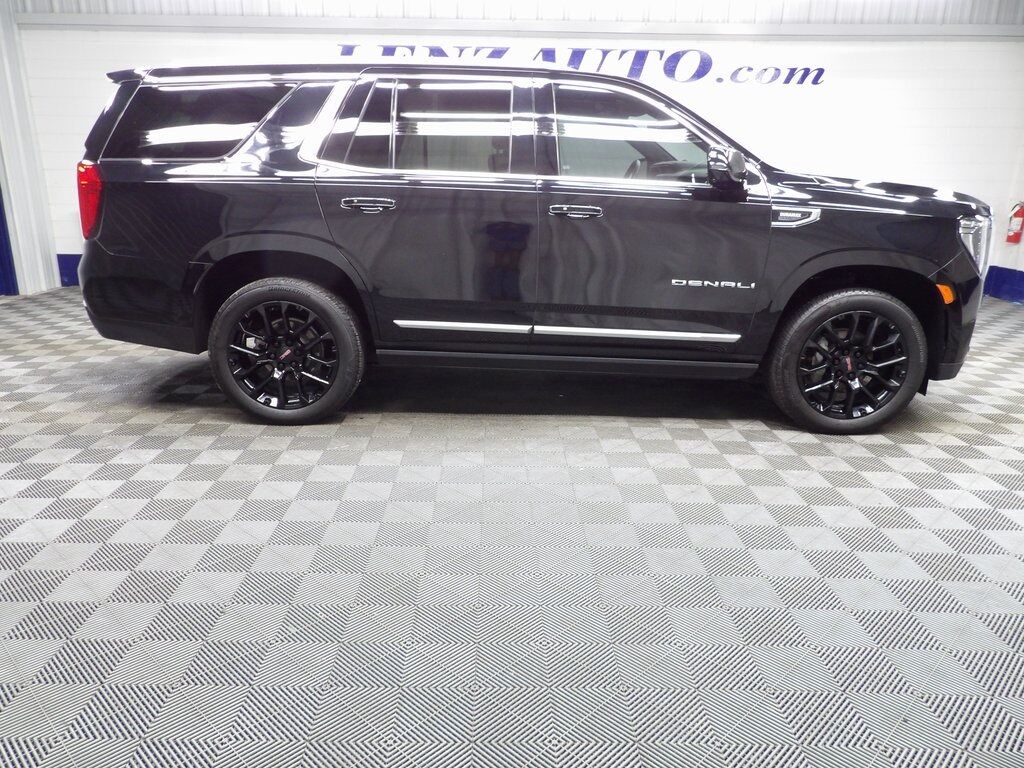 2024 GMC Yukon Denali 4WD