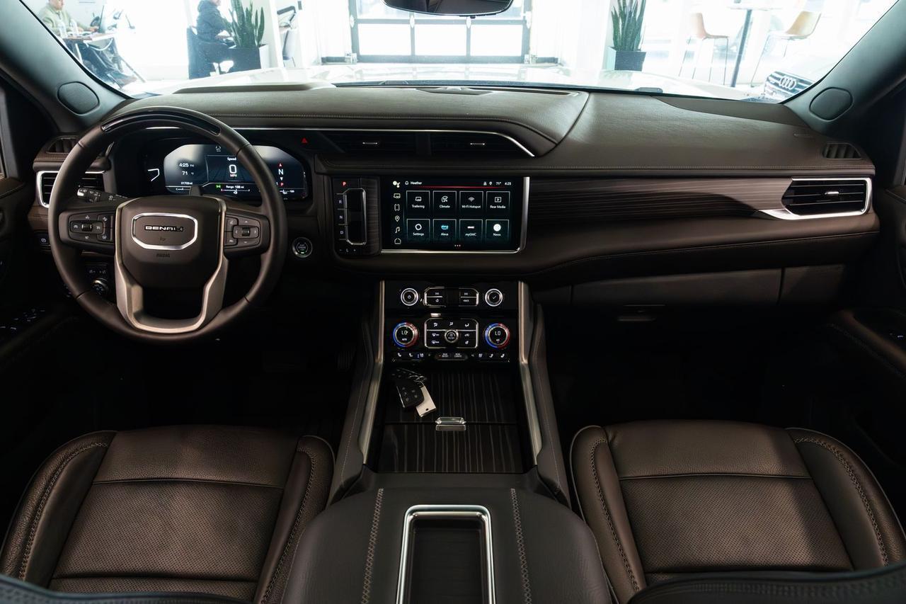 2024 GMC Yukon Denali Gladstone OR
