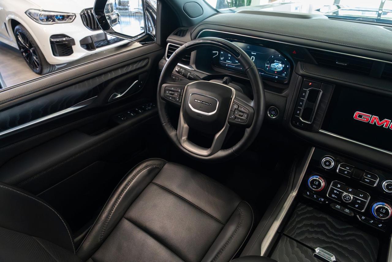 2024 GMC Yukon Denali Gladstone OR