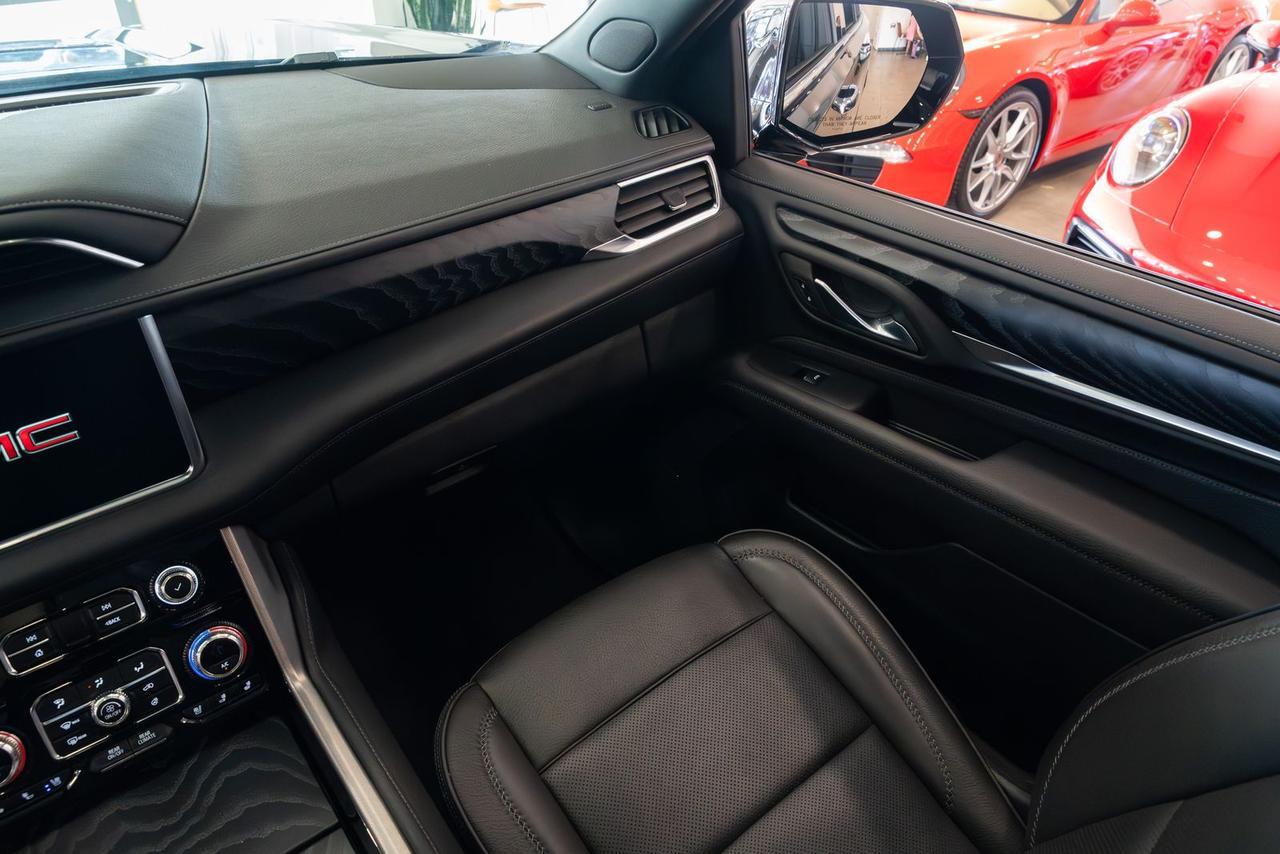 2024 GMC Yukon Denali Gladstone OR
