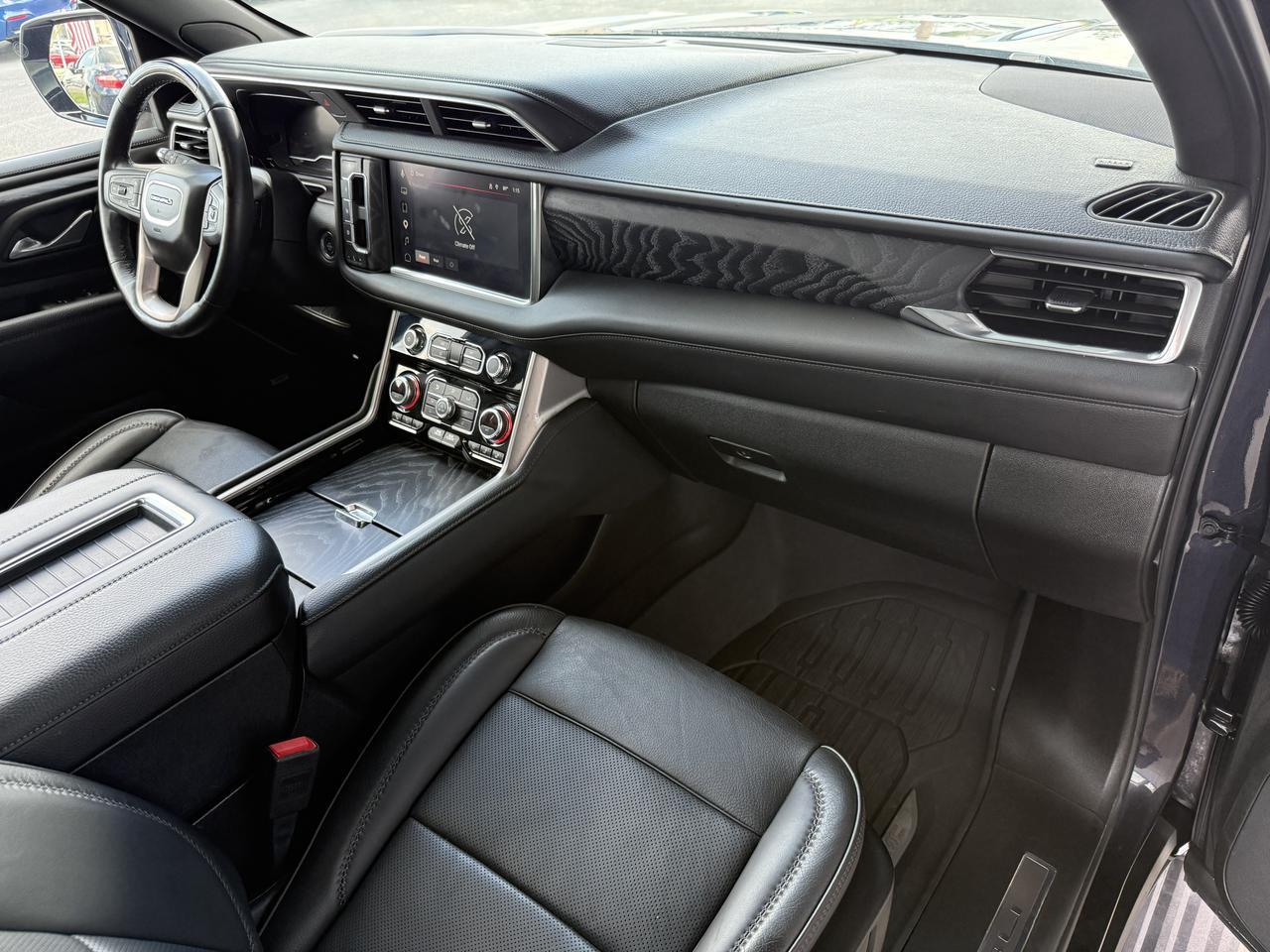 2024 GMC Yukon Denali Knoxville TN