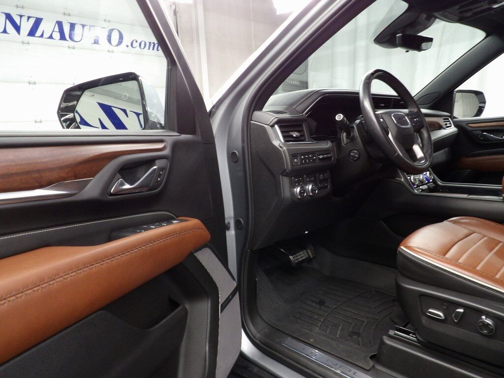 2024 GMC Yukon Denali Ultimate 4WD Fond du Lac WI