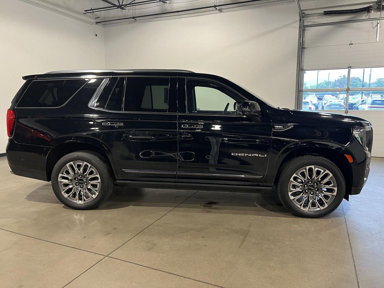 2024 GMC Yukon Denali Ultimate Parker CO