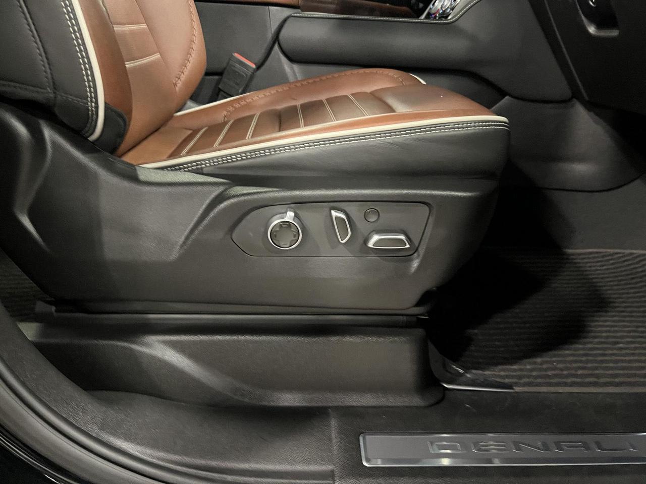 2024 GMC Yukon Denali Ultimate Parker CO