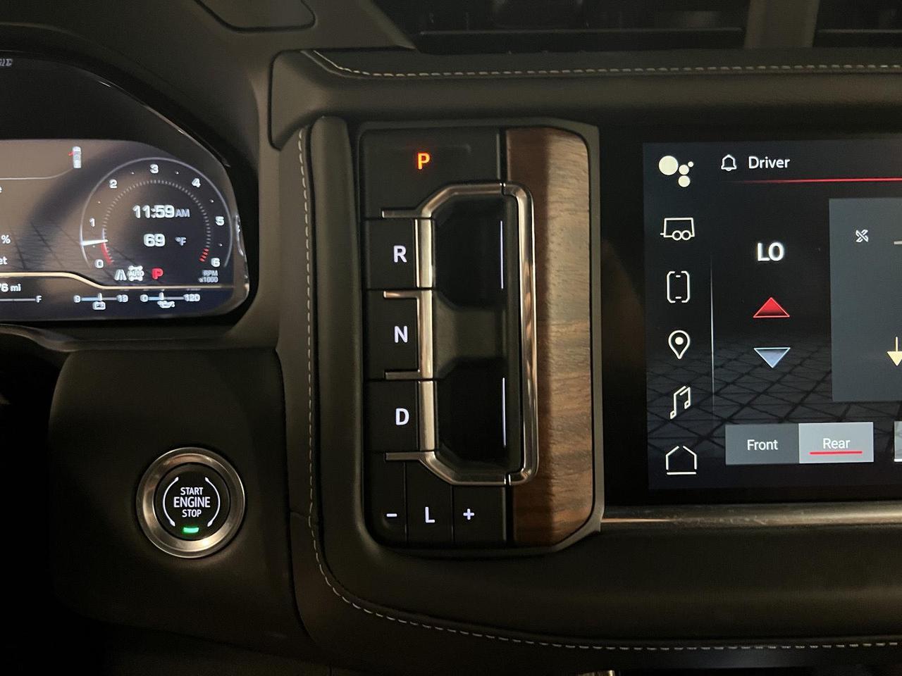 2024 GMC Yukon Denali Ultimate Parker CO